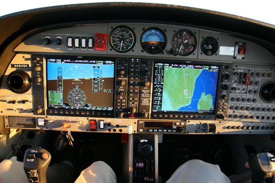 Garmin G1000، مجموعة زجاجية بالكامل لطائرات OEM